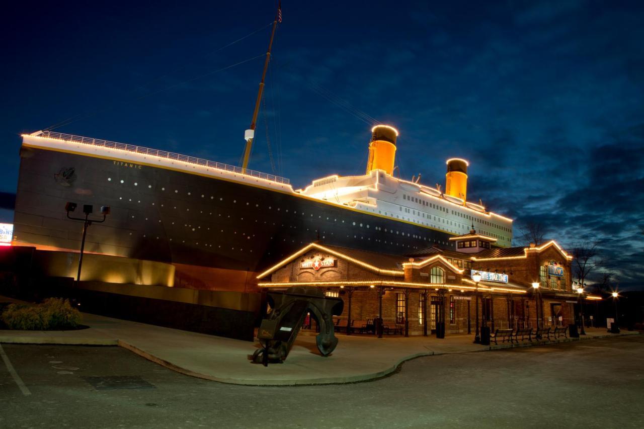 Rest Assured Villa Pigeon Forge Exterior photo